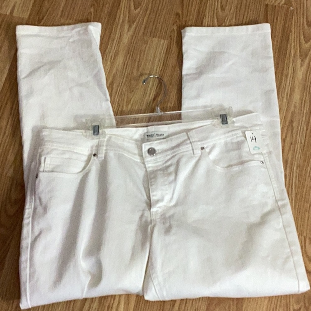 White House Black Market Women's White Straight Leg Jeans